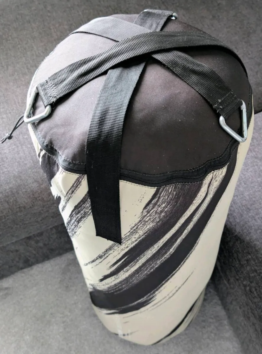 Decathlon Outshock Cardio Boxing Bag (15kg) - Image 3