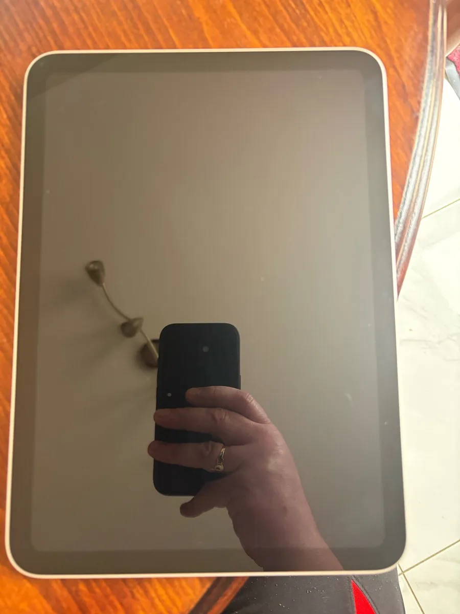iPad 10th Gen 64GB - Image 1