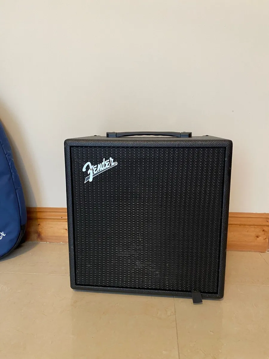 Gretsch Bass & Fender Amp - Image 3