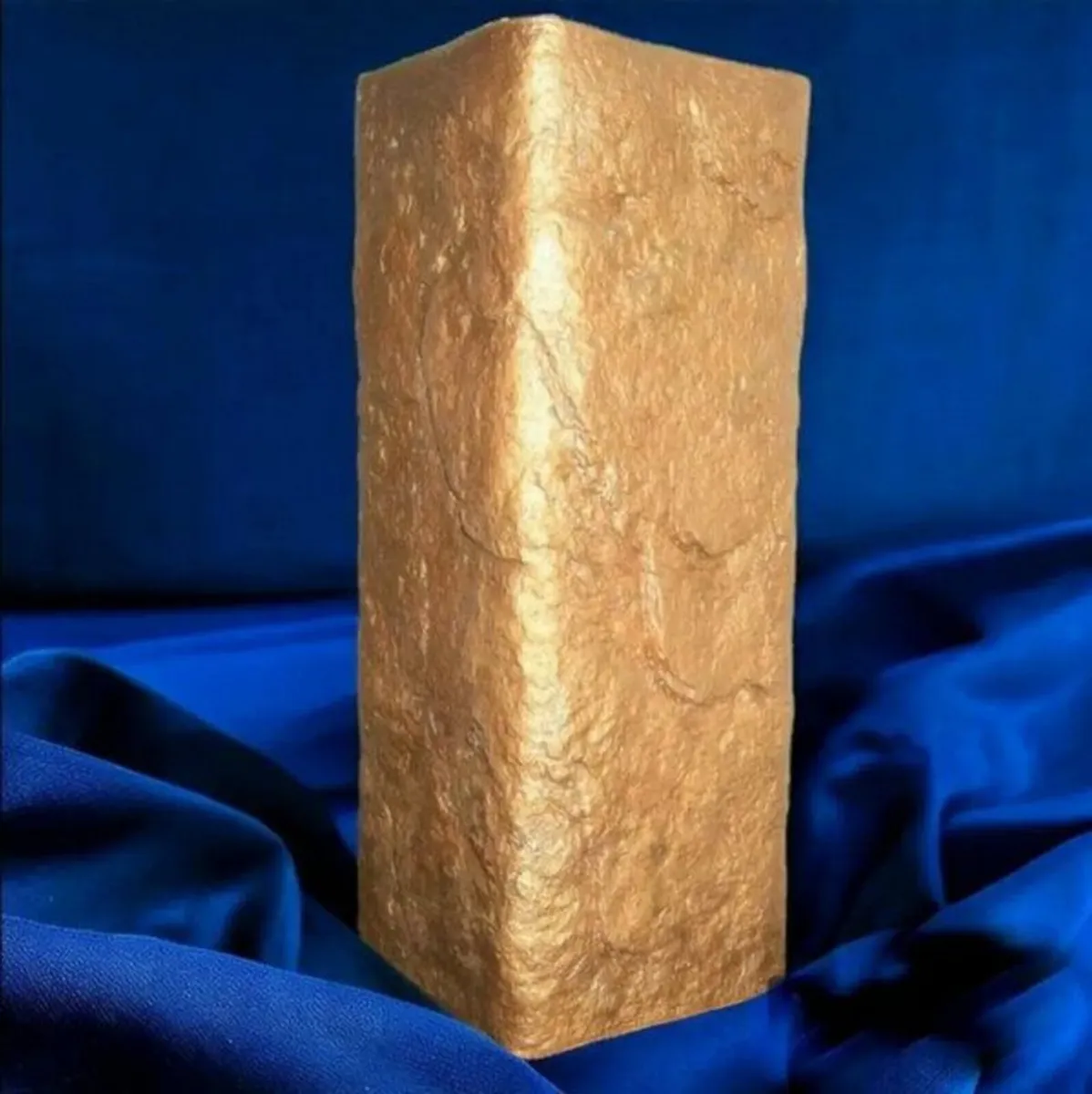 Large Vintage Harrods Vase / Ex-Display - Image 4