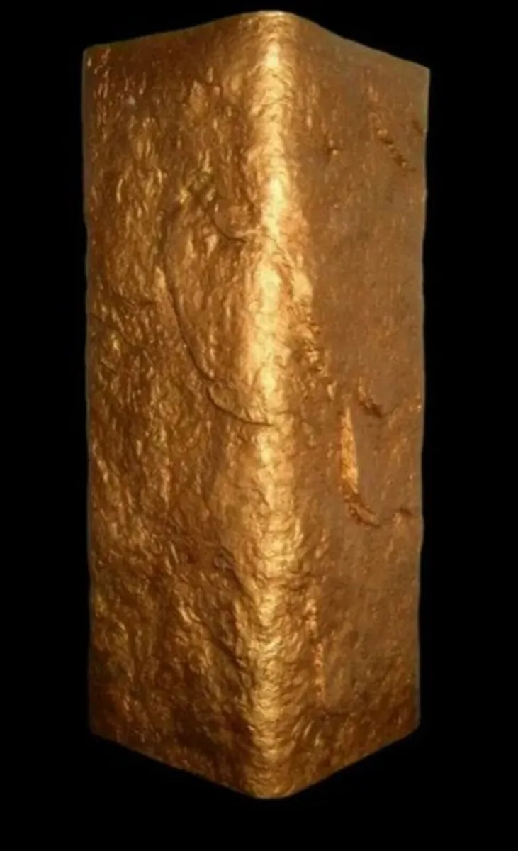 Large Vintage Harrods Vase / Ex-Display - Image 3