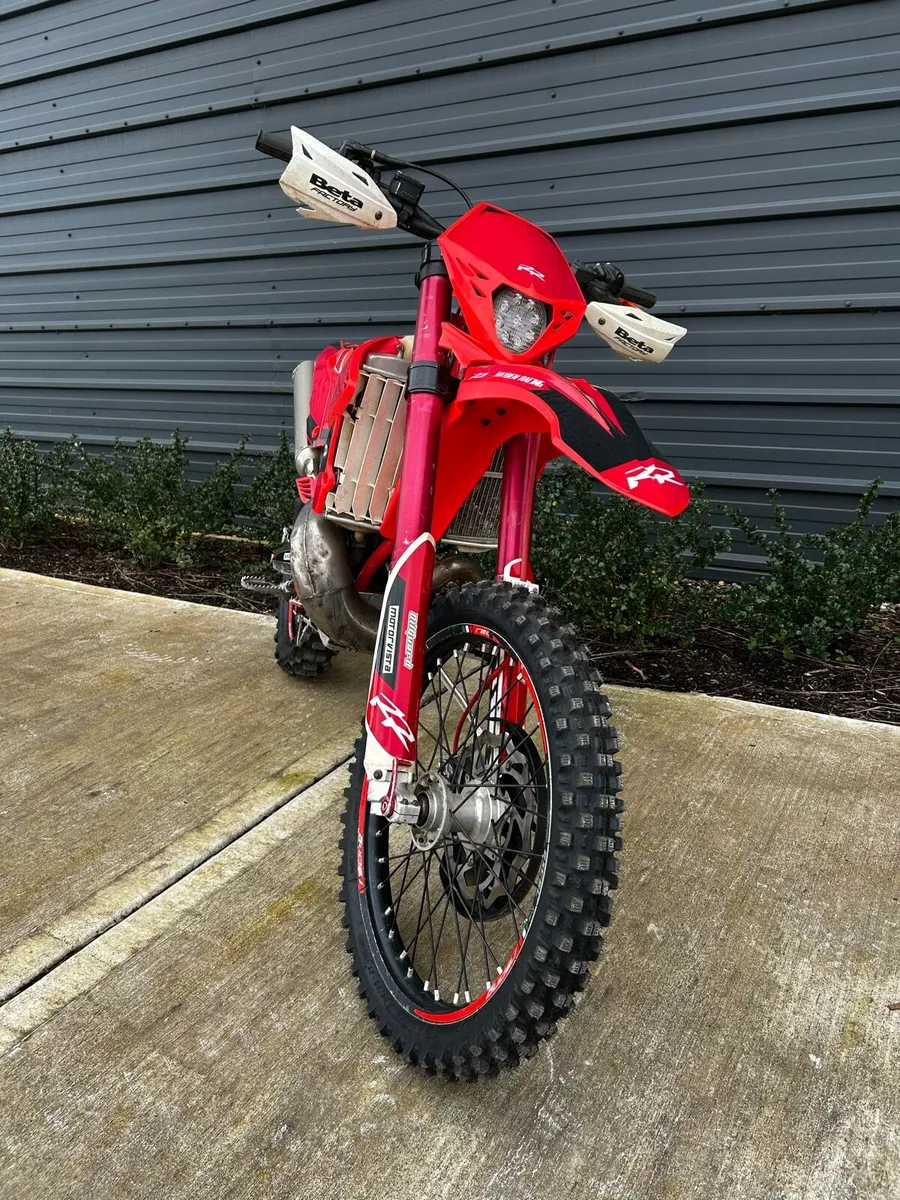 2018 beta 300rr race edition enduro - Image 3