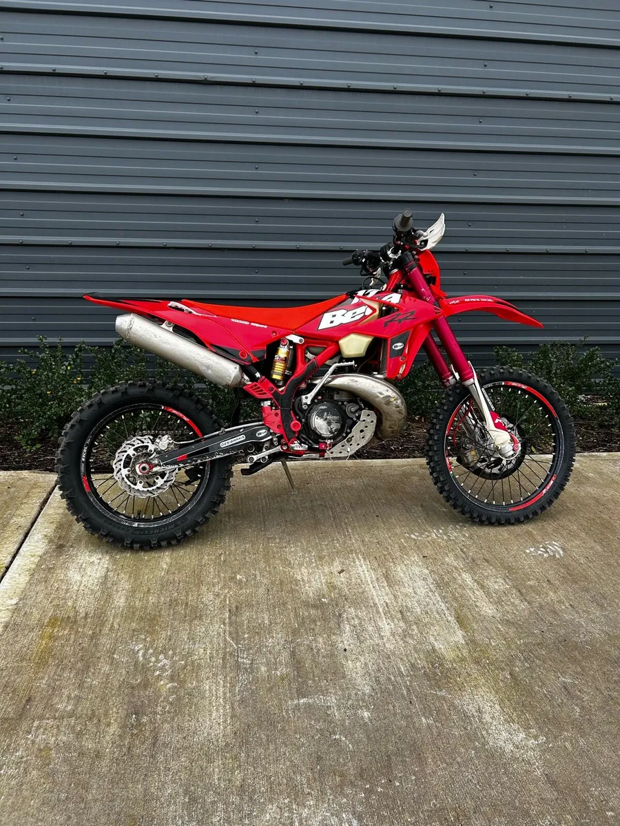 2018 beta 300rr race edition enduro - Image 4