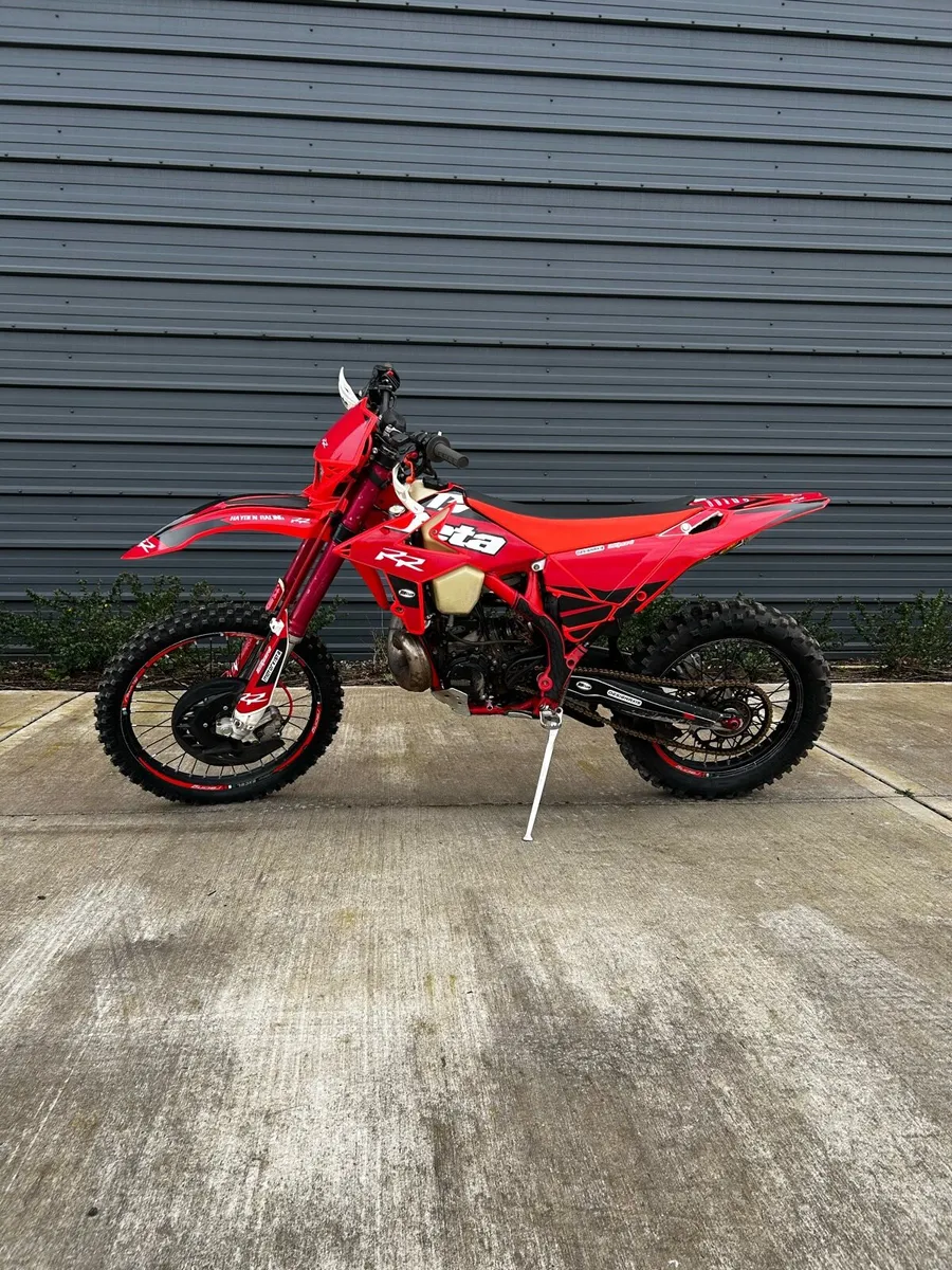 2018 beta 300rr race edition enduro - Image 1
