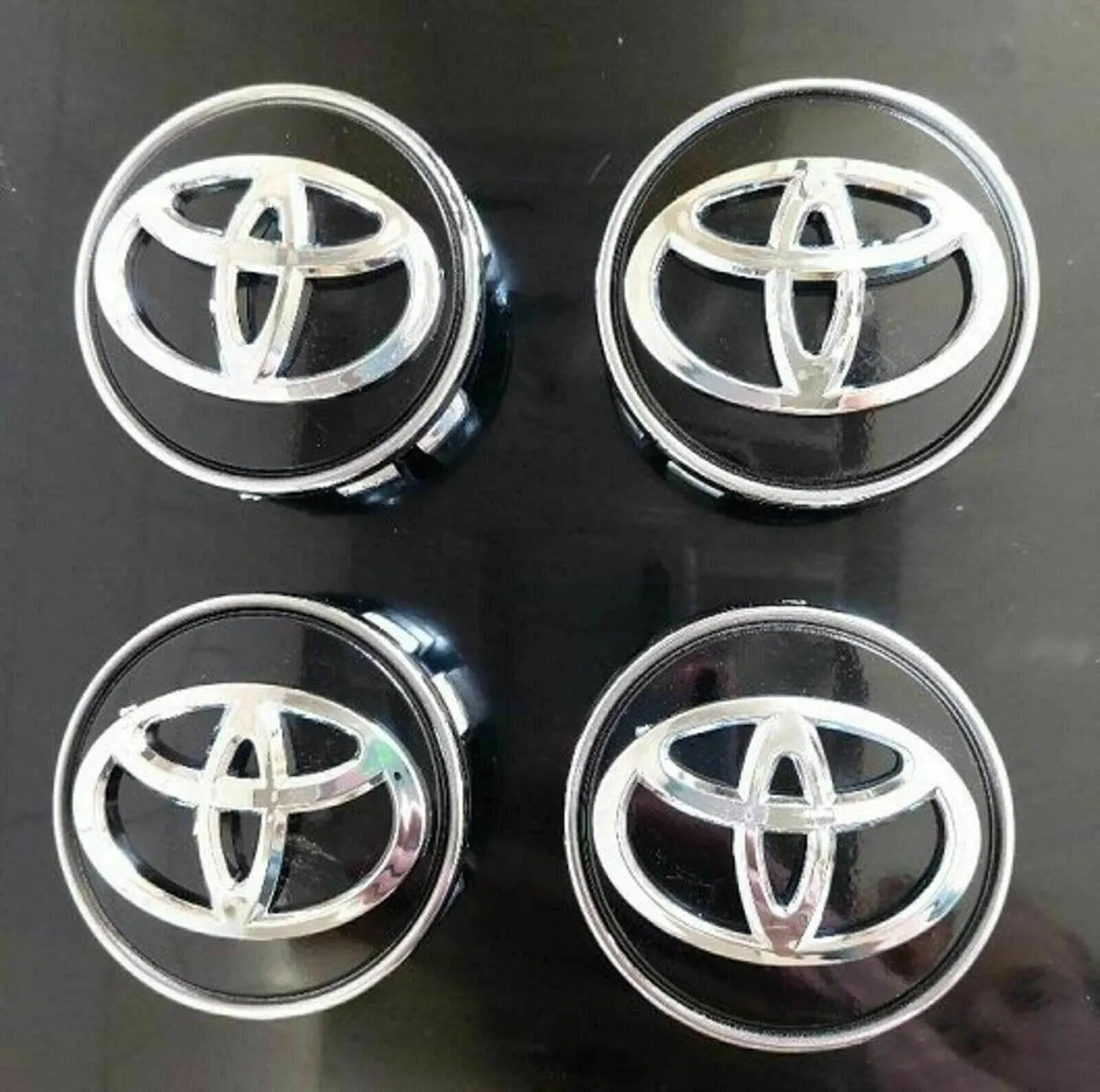 4 x Toyota Corolla Centre Caps - FREE POST - Image 1