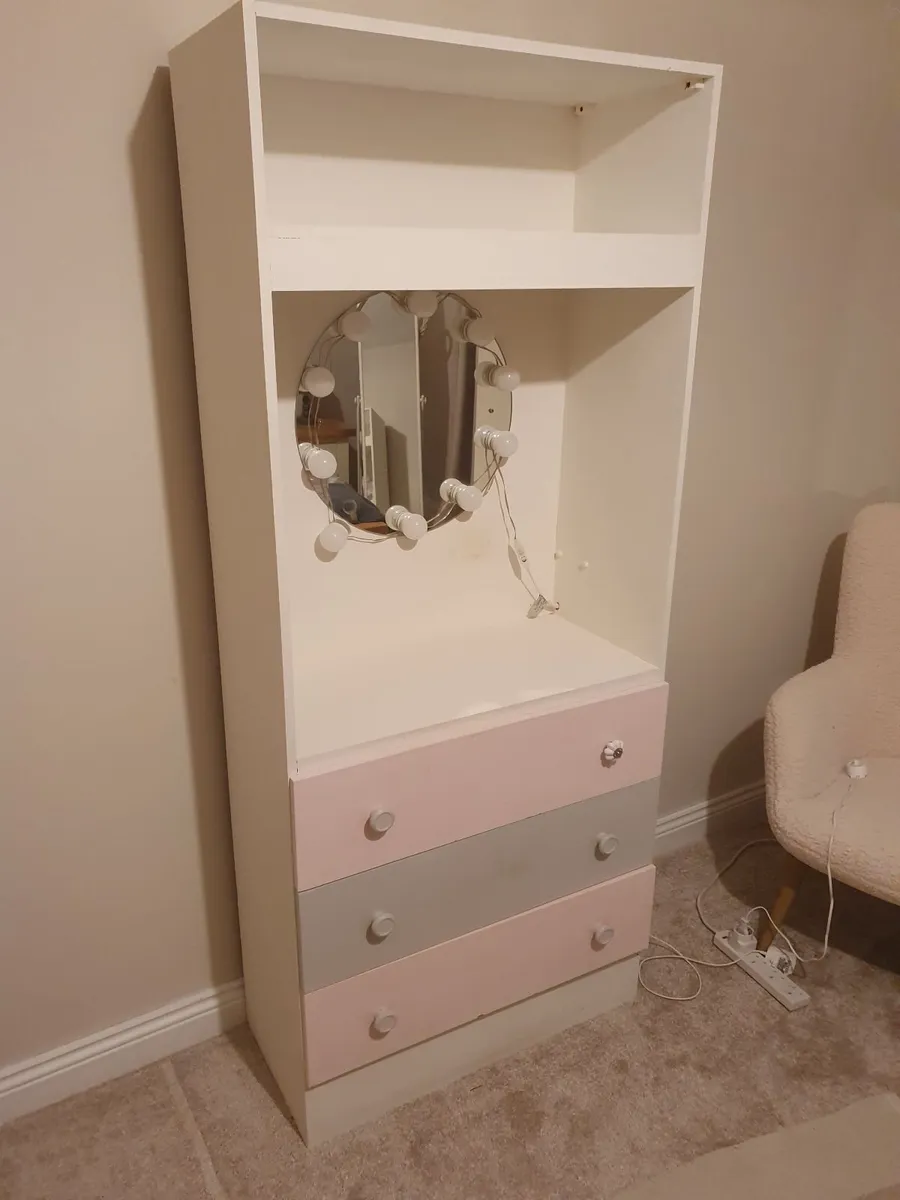 Dresser / Chest of drawers - Image 3