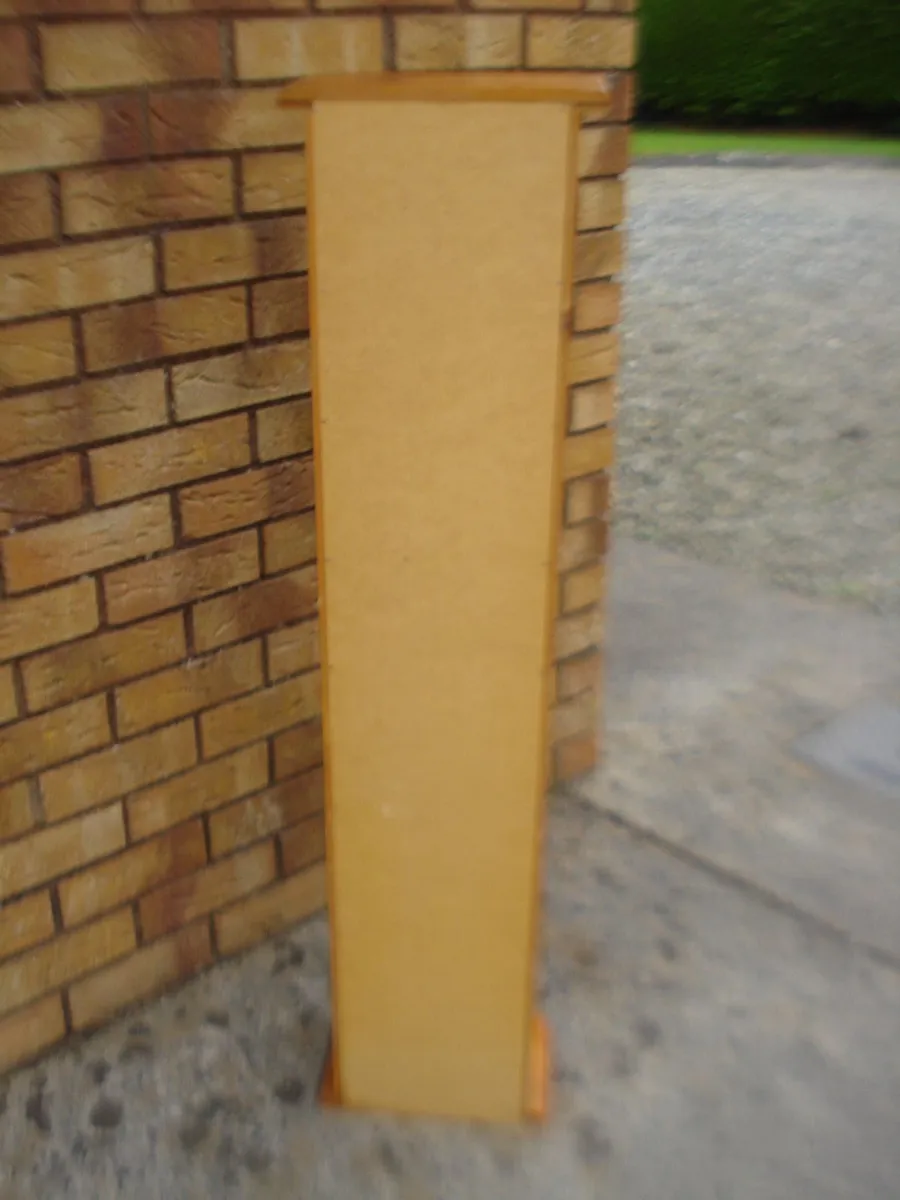 DARK IRISH PINE CD/BOOK SHELF. 4 TIER TOWER. - Image 4