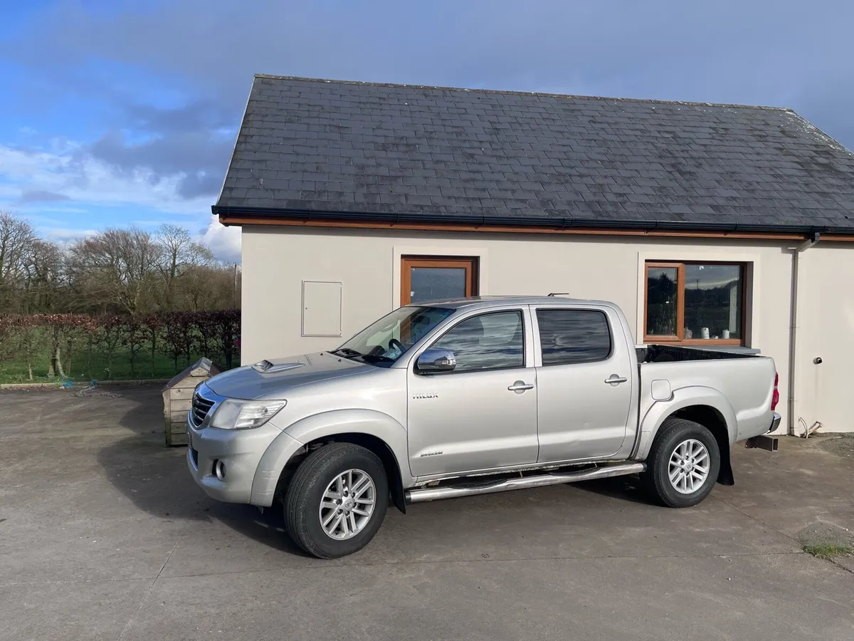 Toyota hilux - Image 1