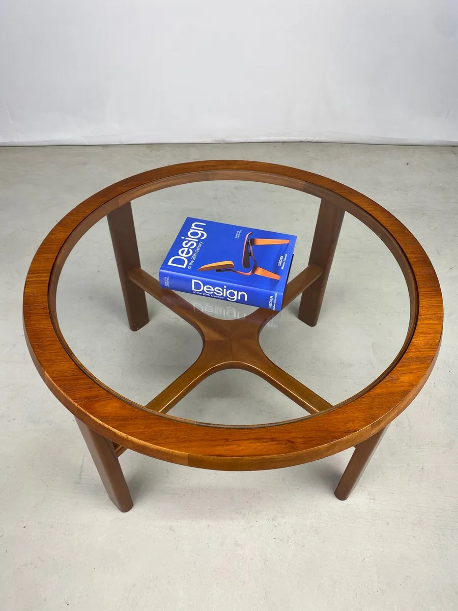 Mid Century Stonehill Teak Coffee Table - Image 4