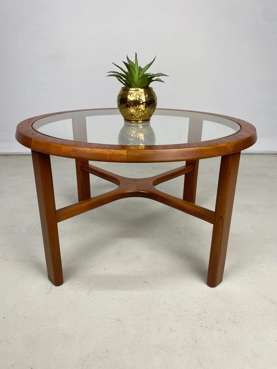 Mid Century Stonehill Teak Coffee Table - Image 3