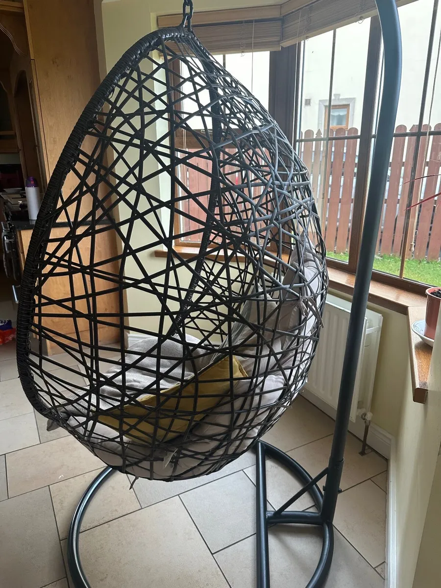 Garden swing chair - Image 2