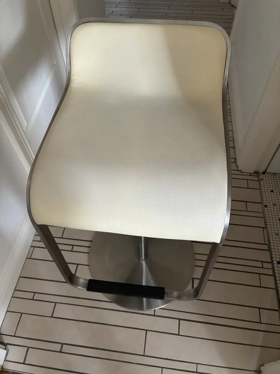 2 x Kitchen stools for sale Dun Laoghaire - Image 2