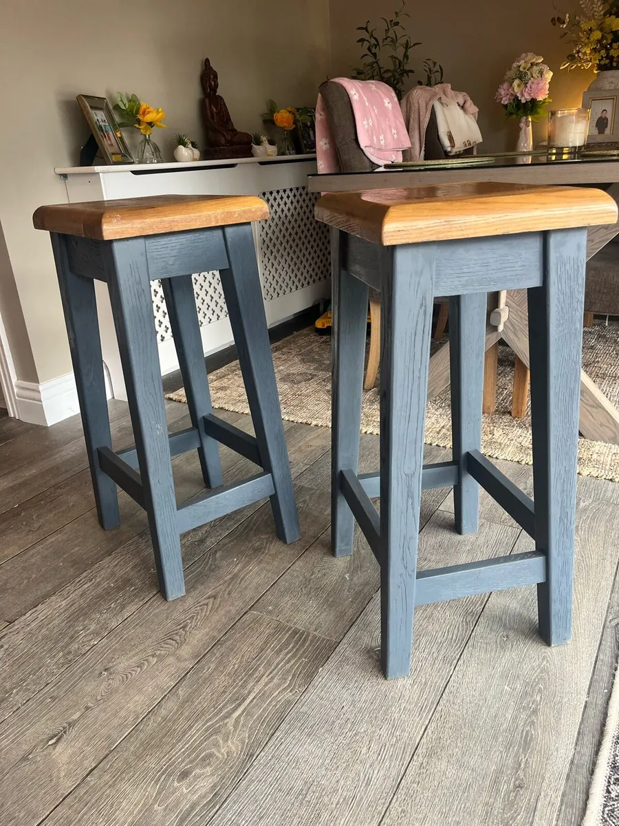 Solid oak stools for sale - Image 2