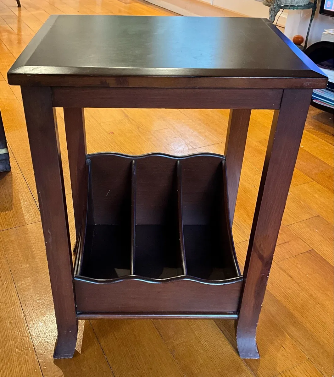 Mahogany Table with Underneath Magazine Holder - Image 4