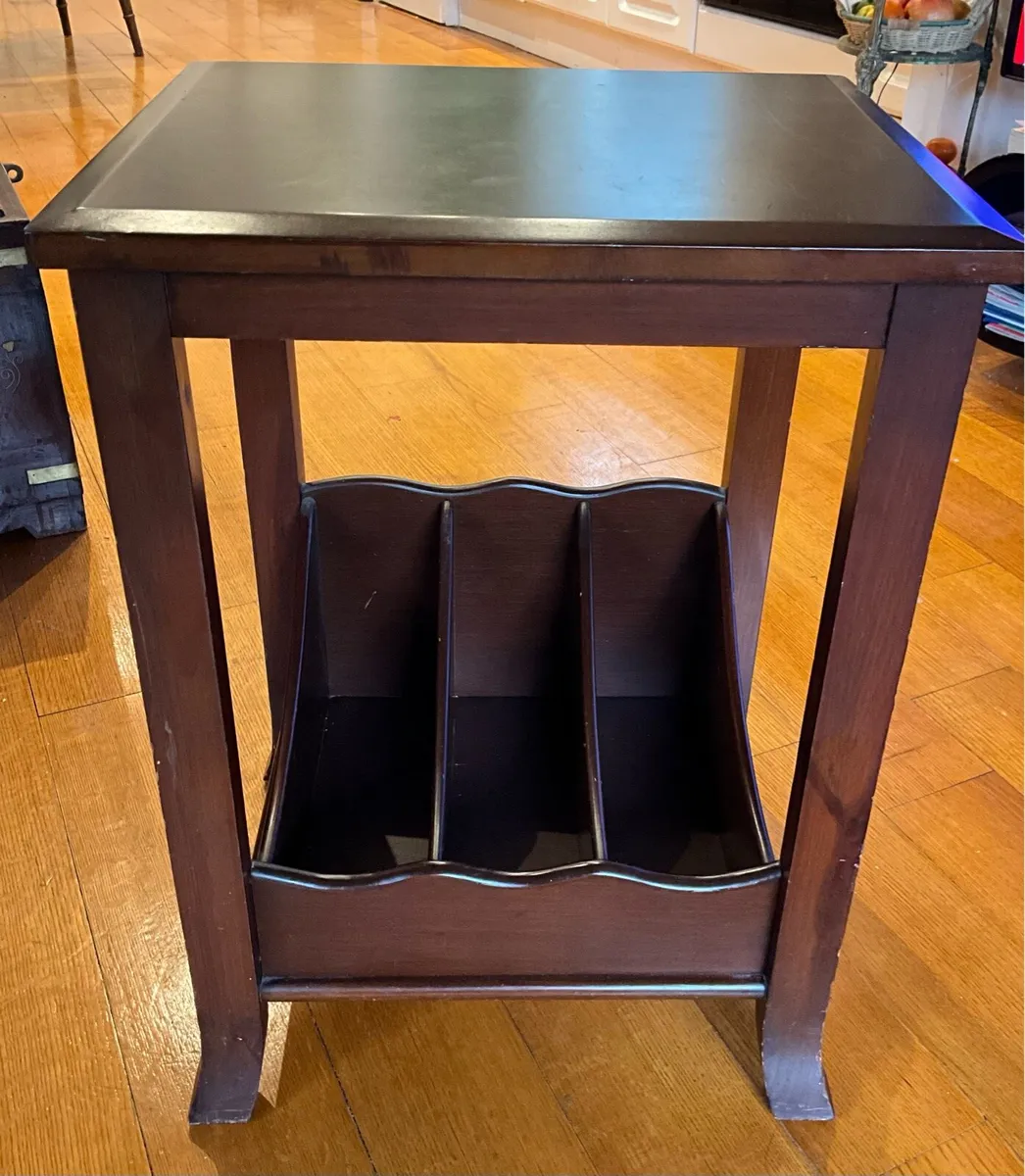 Mahogany Table with Underneath Magazine Holder - Image 1