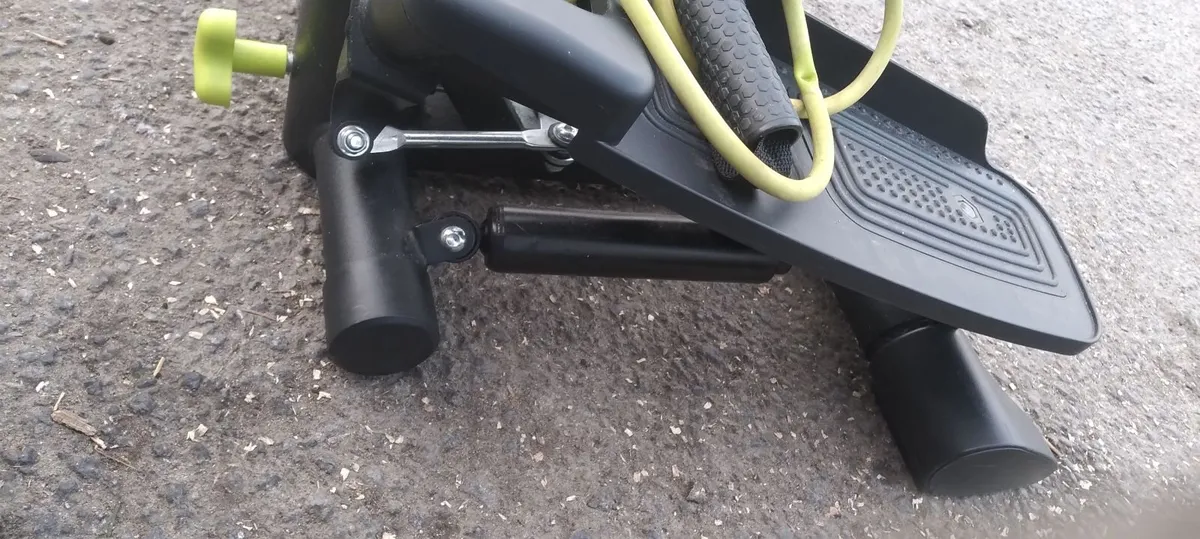 For exercise in excellent condition 70e - Image 4