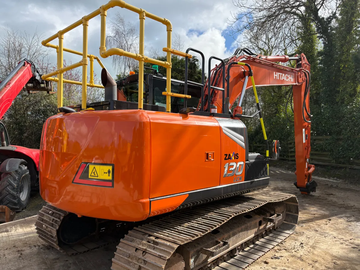 Hitachi zx130-7 (2700 hours) - Image 1