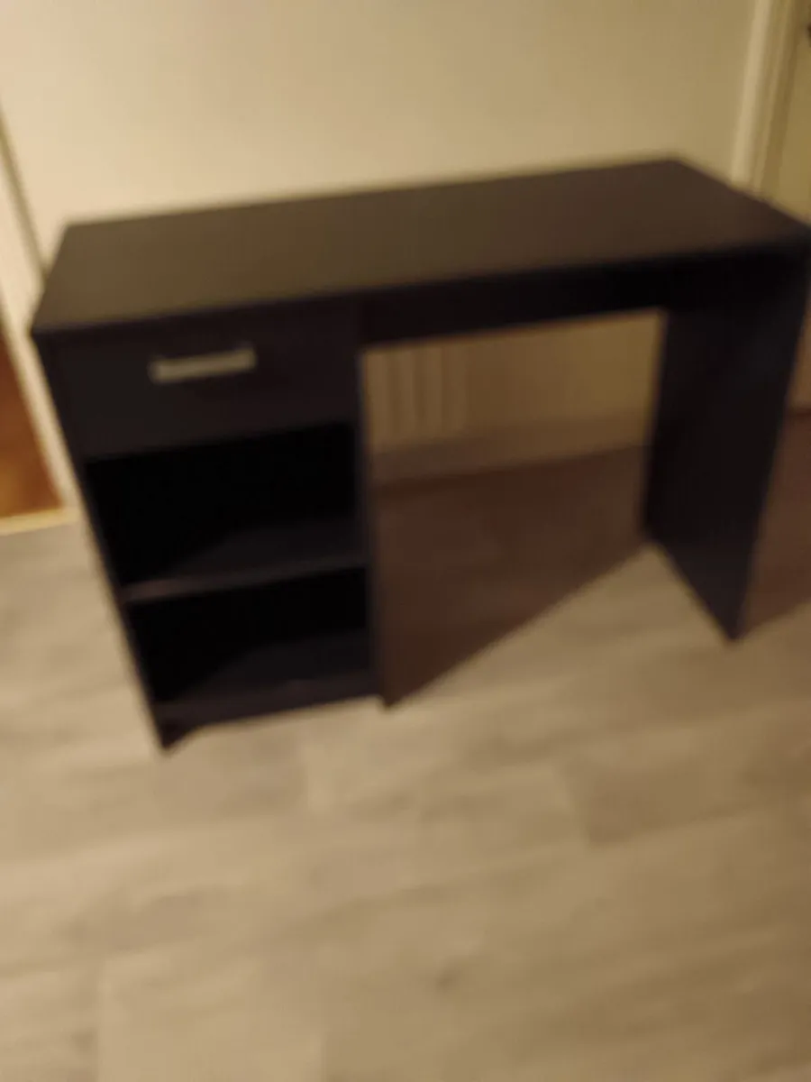 Computer Tables - Image 4