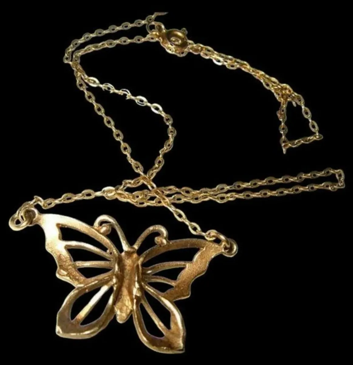 Vintage Hallmarked 9ct Gold Pendant & Chain - Image 1