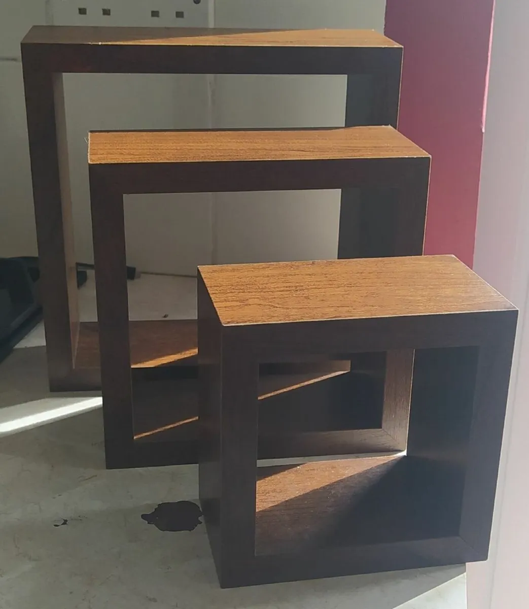 Cube Wall Mountable Shelves - Image 4