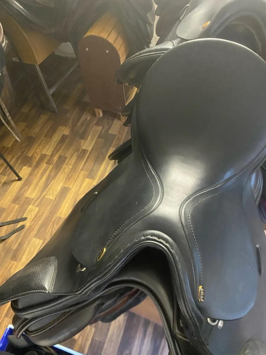 Pfiff Ramiro 16.5 black Leather saddle new - Image 3