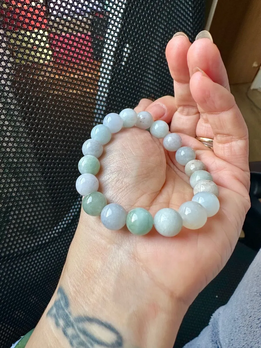 Grade A Burma Jadeite Jade Bracelet - Image 2