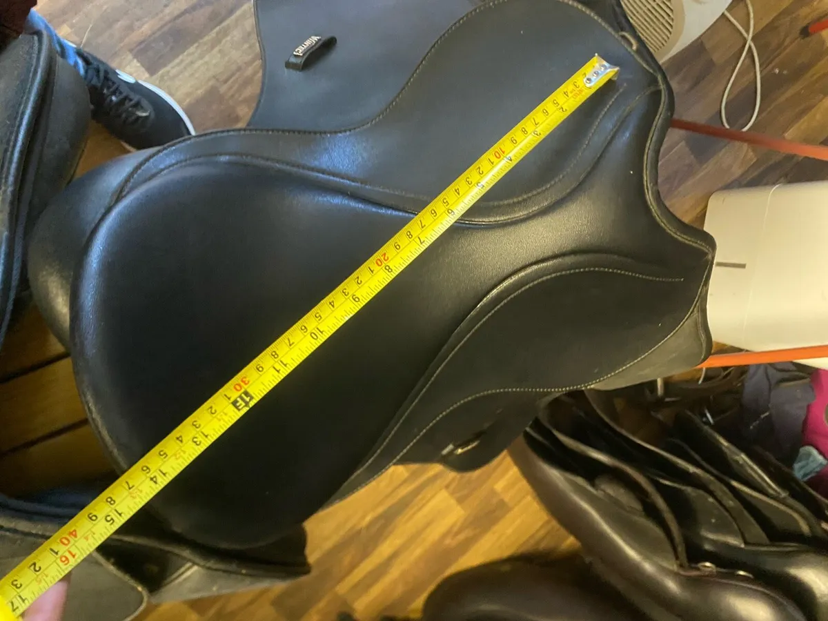Wintec adjustable pony saddle 14.5-15” - Image 4