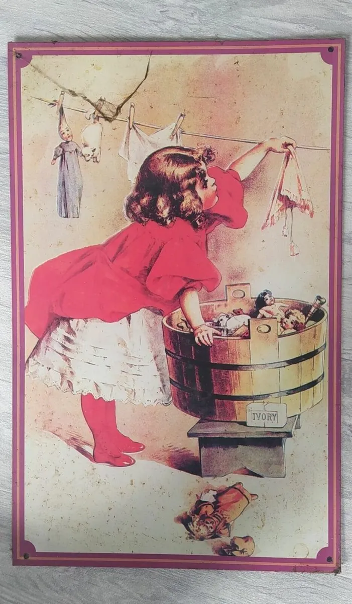 Retero Style Wall Plaques - Image 3