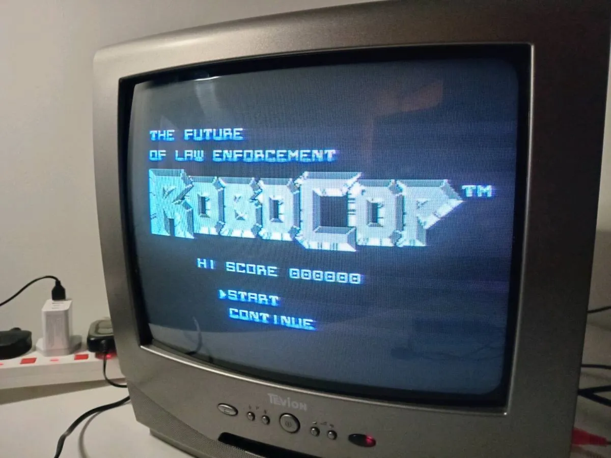 14" Crt Tv/dvd Combi Tevion Ctv1418 - Image 1