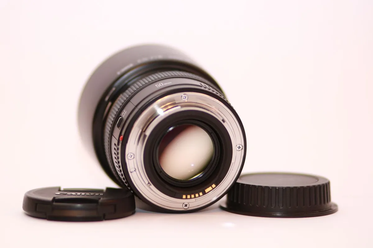 Canon 50mm f1.4 - Image 1