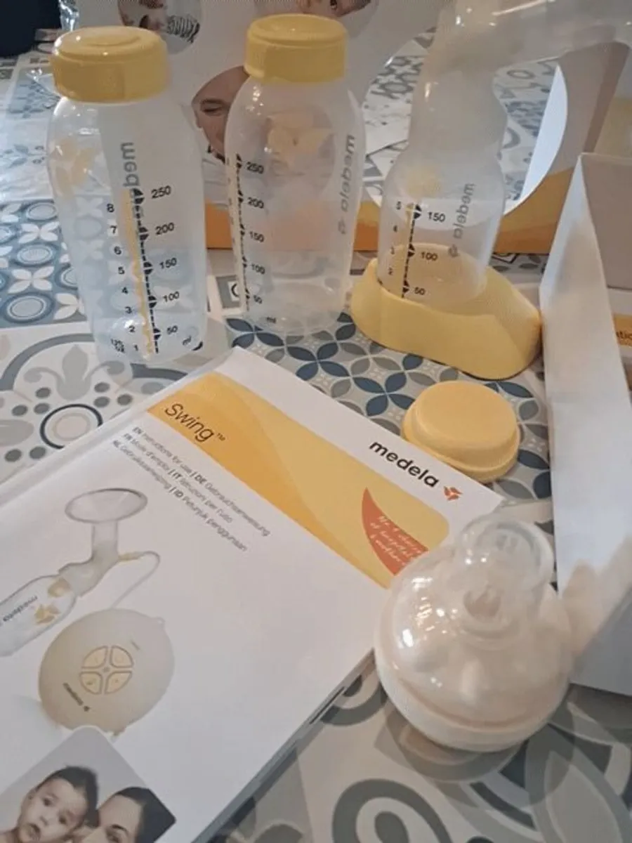 Medela Breast Electric Pump - Image 2