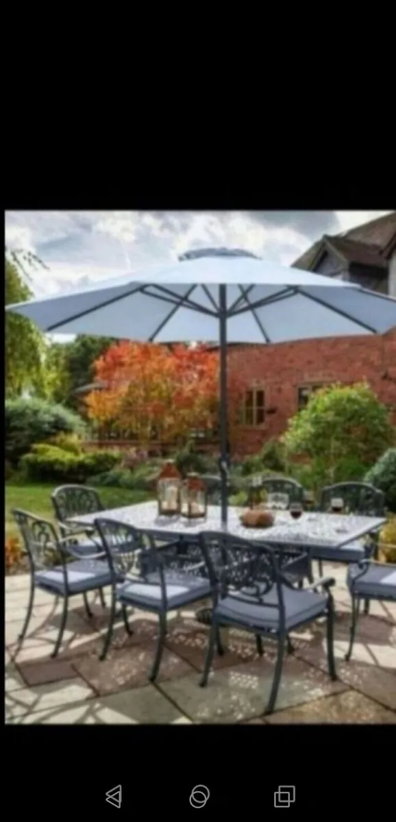 ***CLEARANCE*** Brand New Hartman 8 Seater - Image 1