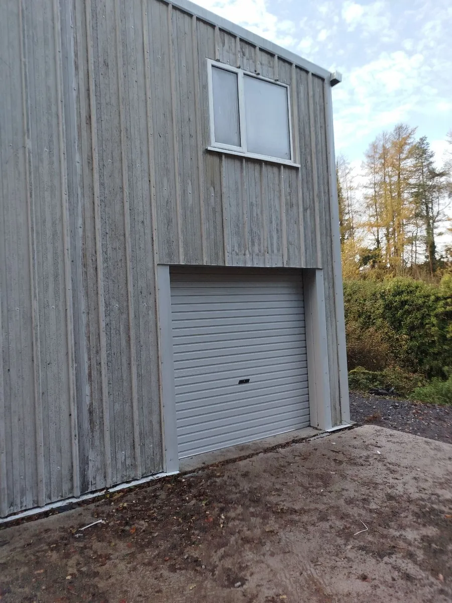 roller  door  anthracite  2nd  as  new - Image 4