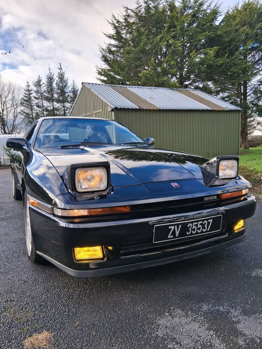 Toyota Supra 1988 totally original - Image 1
