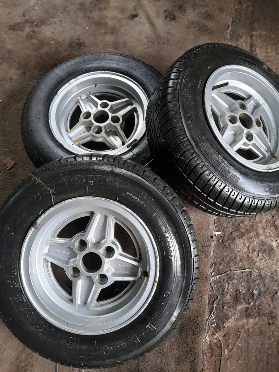 Garage clearance - Image 1