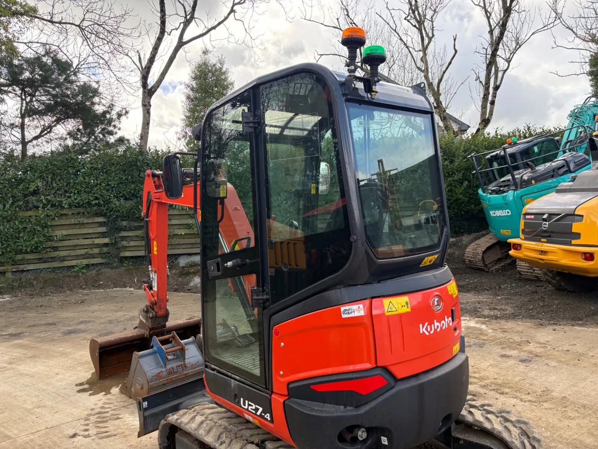 2023 Kubota u27-4 (640 hours) - Image 3