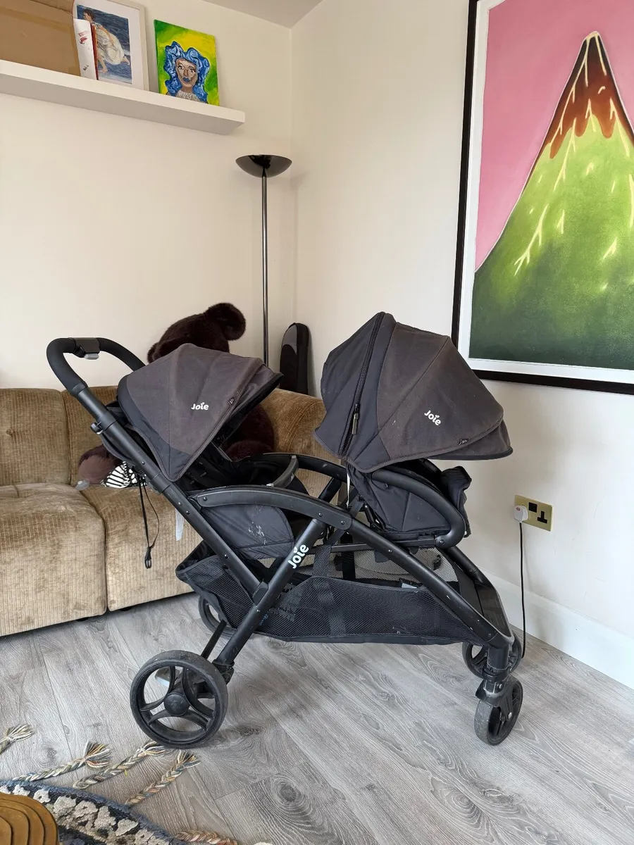 Joie double pram - Image 2