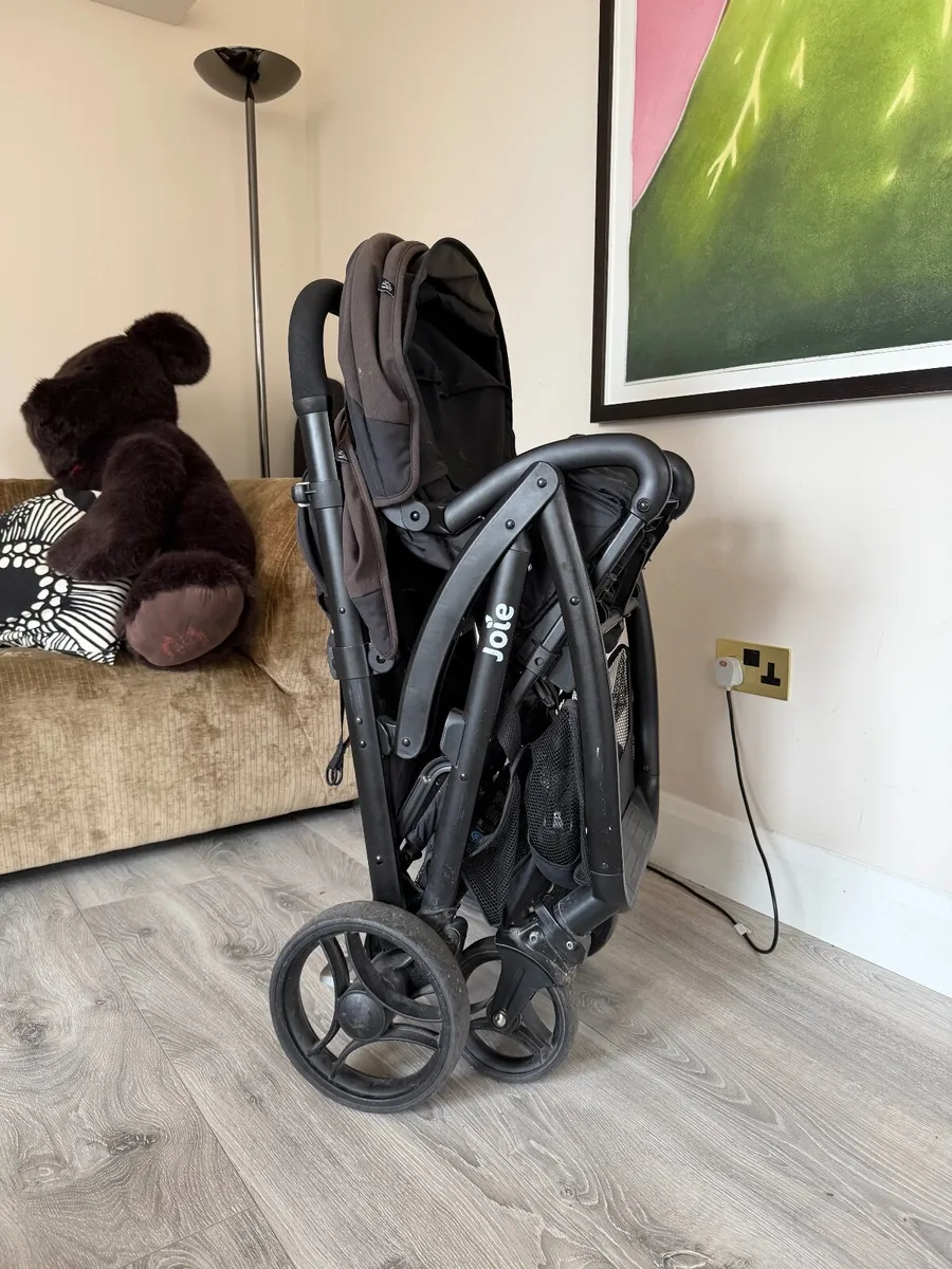 Joie double pram - Image 4