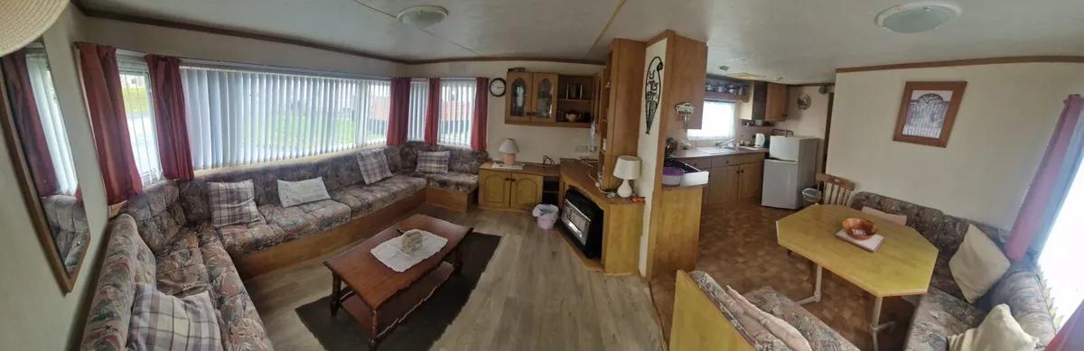 Mobile Home - Image 3