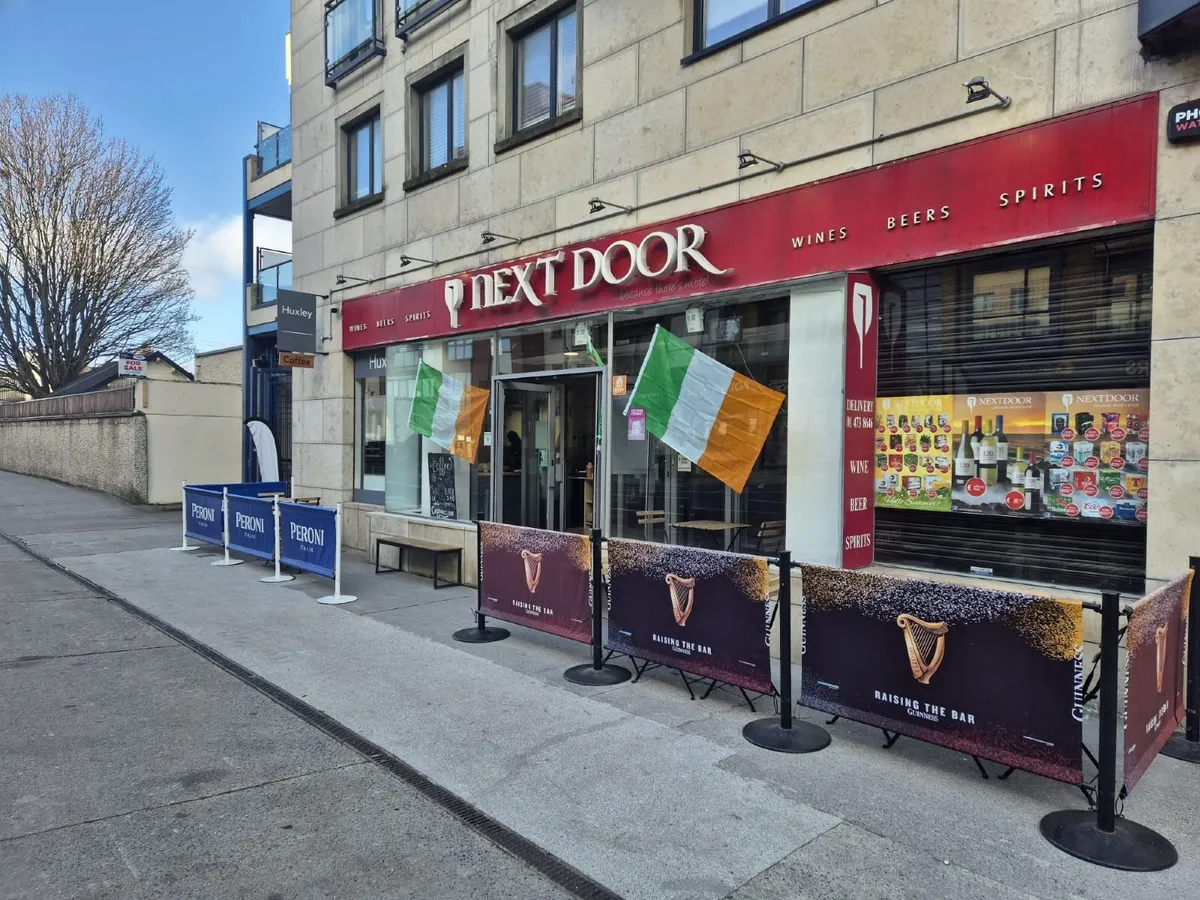 Pub Barriers (Cafe or Terrace barriers) - Image 2