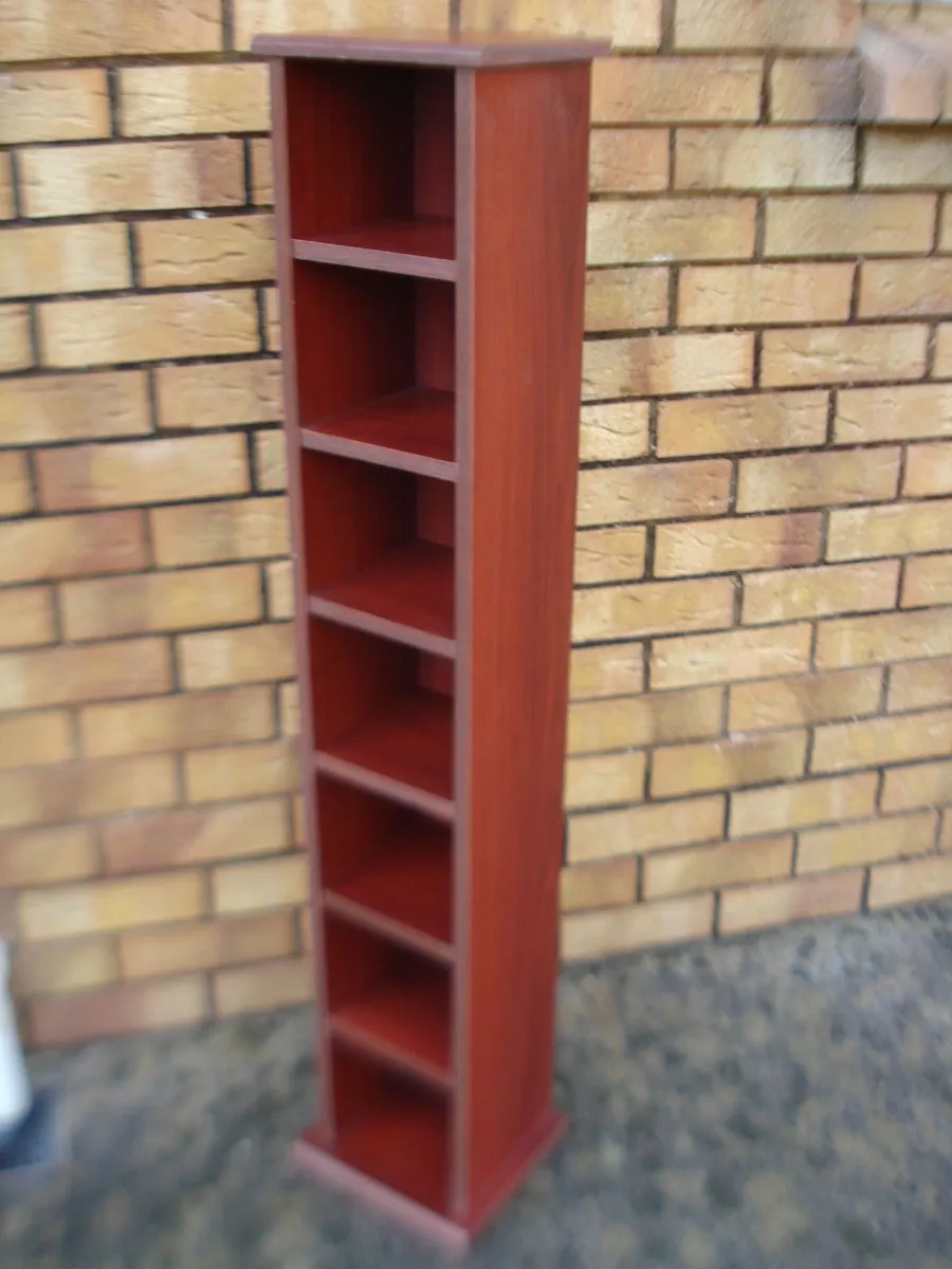 LAMINATED WOOD CD/STORAGE 6 TIER TOWER. - Image 2