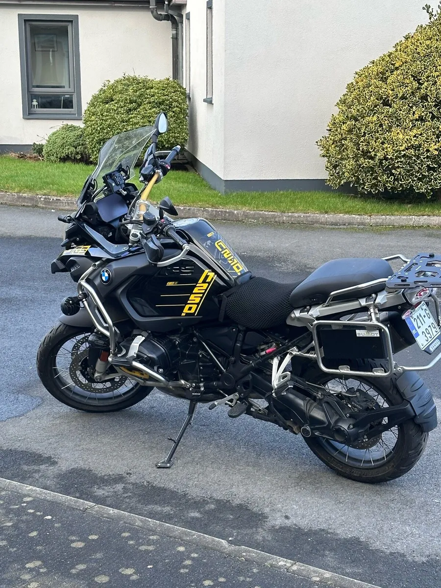 BMW Other 2021 - Image 1