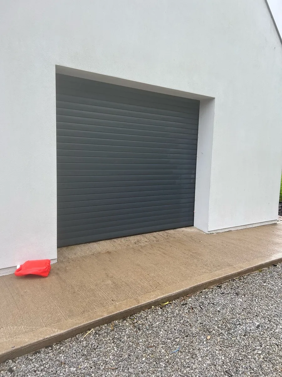Garage Roller Door - Image 1