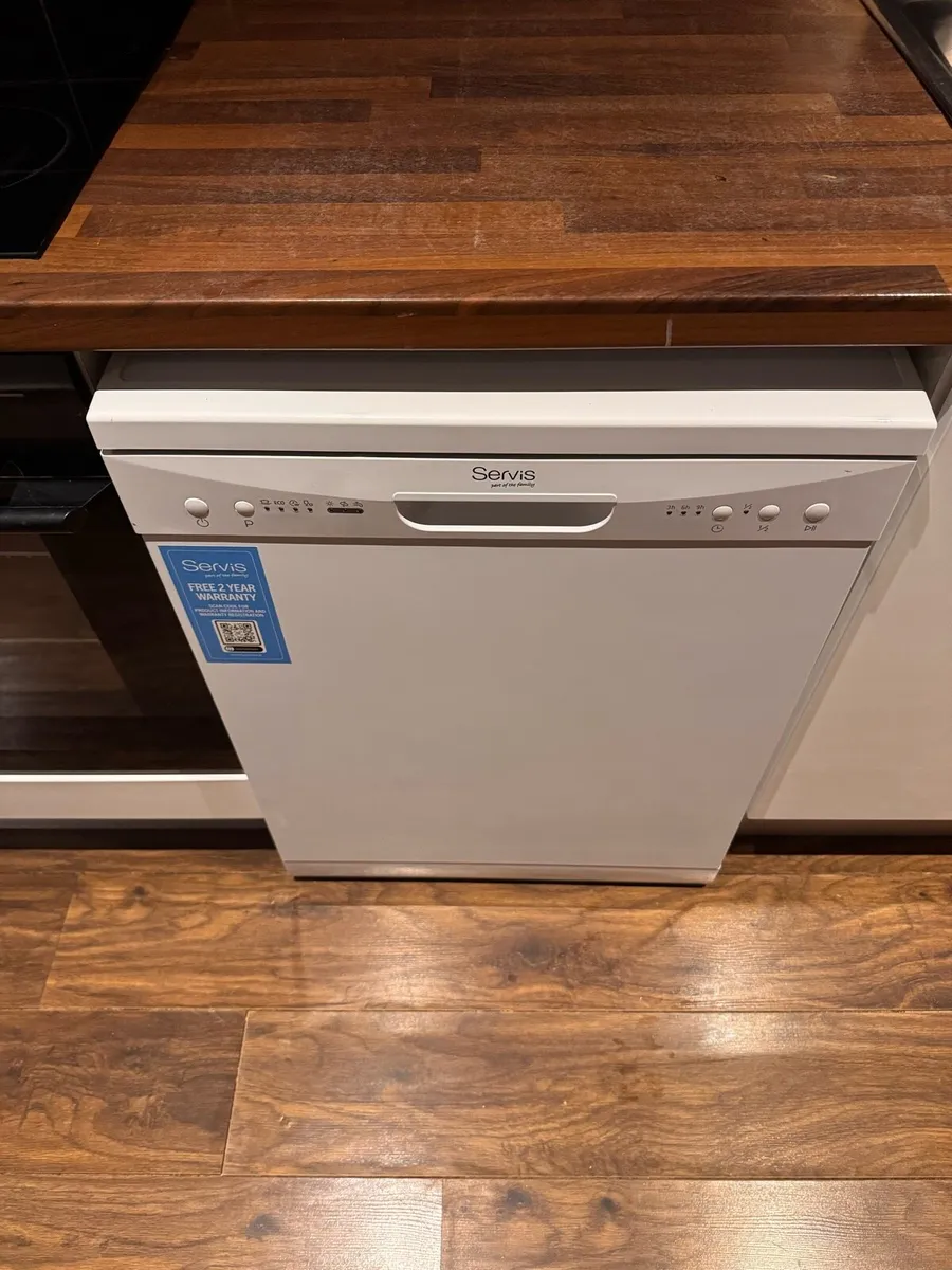 Apartment Clear out - Image 4