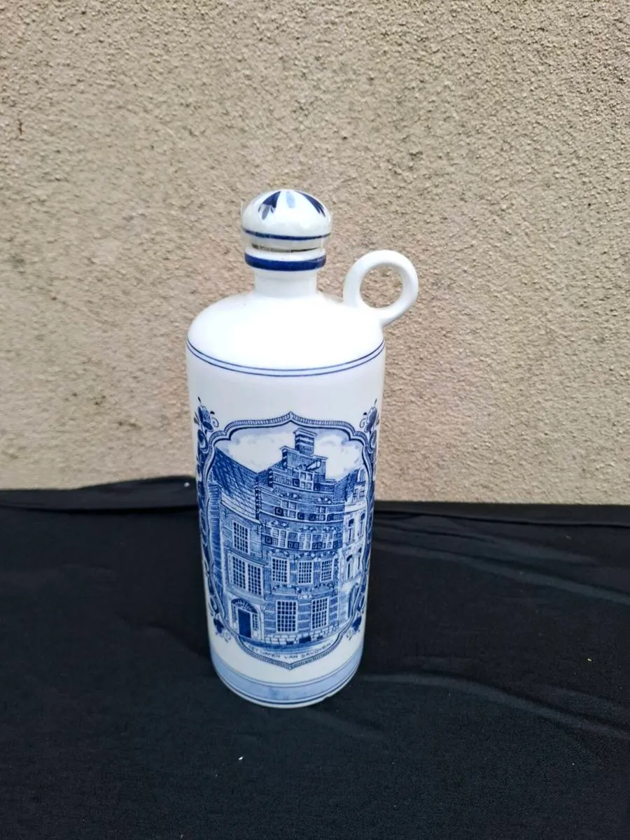 Lovely delft bottke possible to post - Image 1