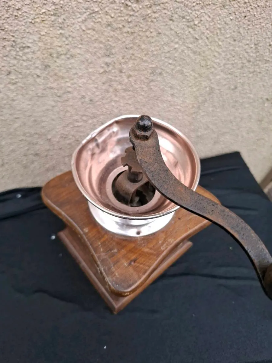Old coffee grinder postage possible - Image 3
