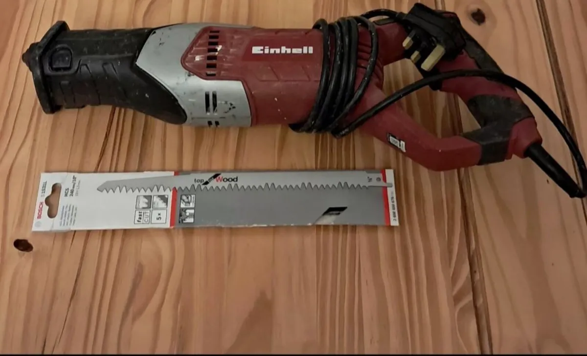 Einhell TC-AP 650 E reciprocating saw. - Image 1