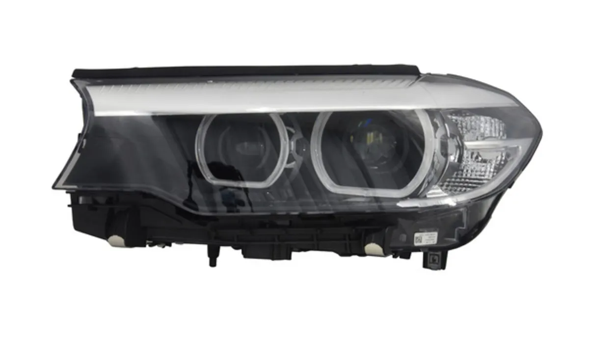 BMW 5 Series G30 2017 – 2020 Headlamp L/H Side - Image 1