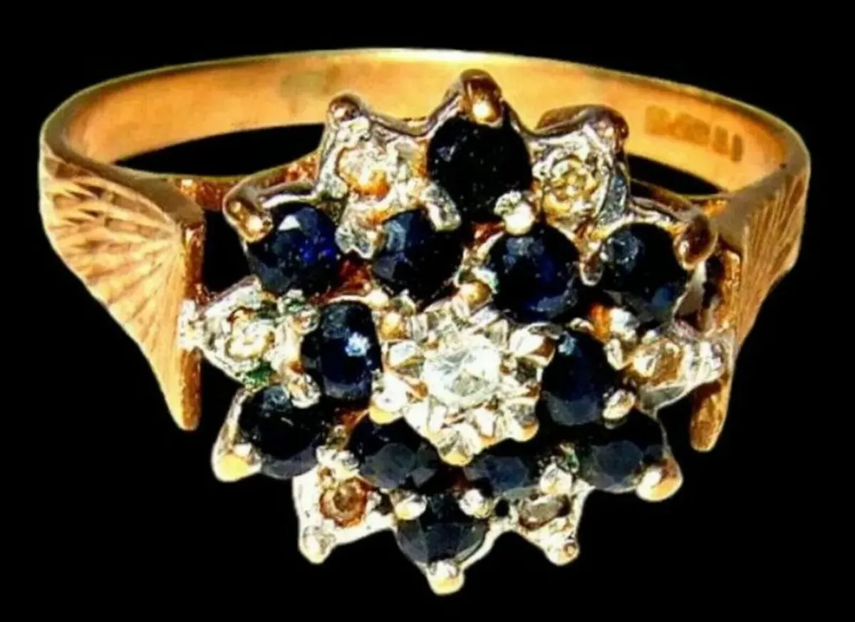 Vintage Hallmarked 14ct Gold/Diamond Cluster - Image 2