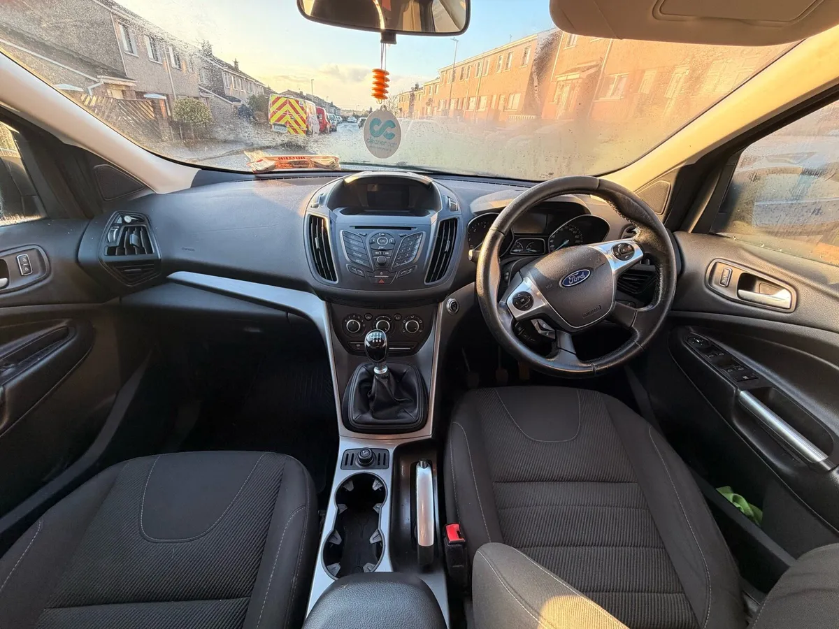 NEW CVRT! Ford KUGA 2.0L D 4 seat commercial - Image 4
